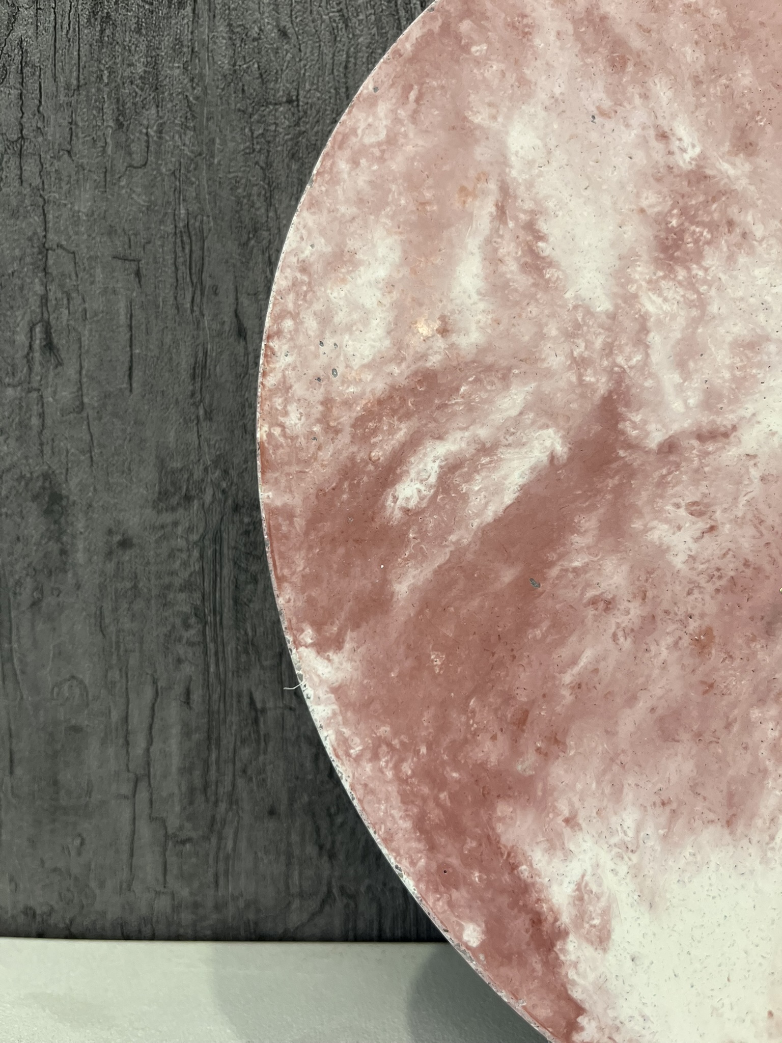 orologio in cemento rose